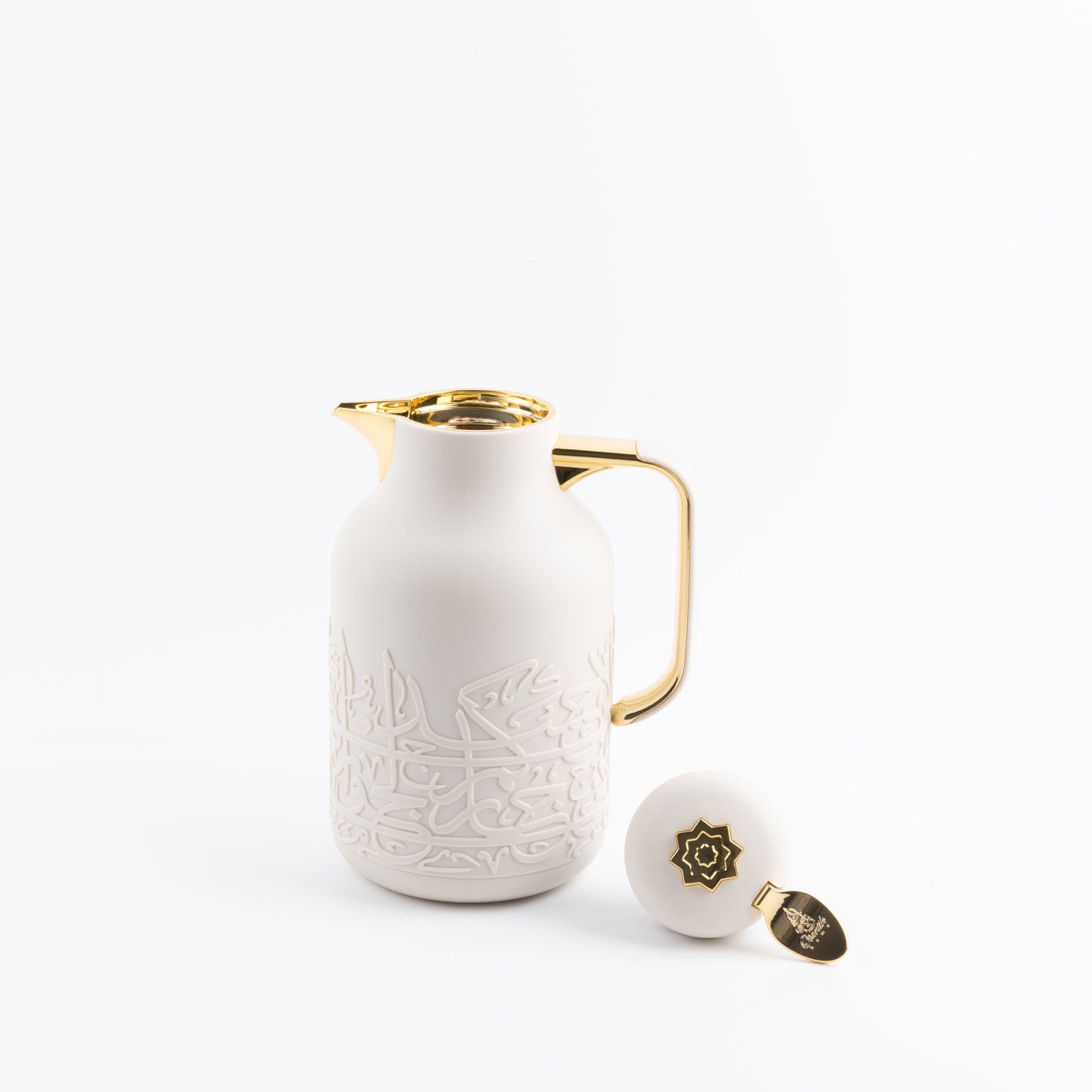Beige gold vacuum flask with intricate embossed design and shiny gold handle and lid by Otantik Home
